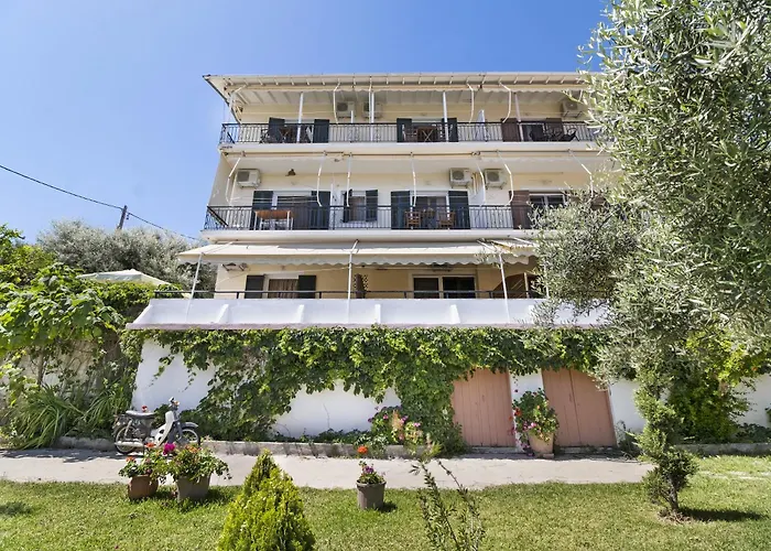 Tasoula With Garden View * Nikiána