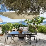 Appartement Tasoula With Garden View